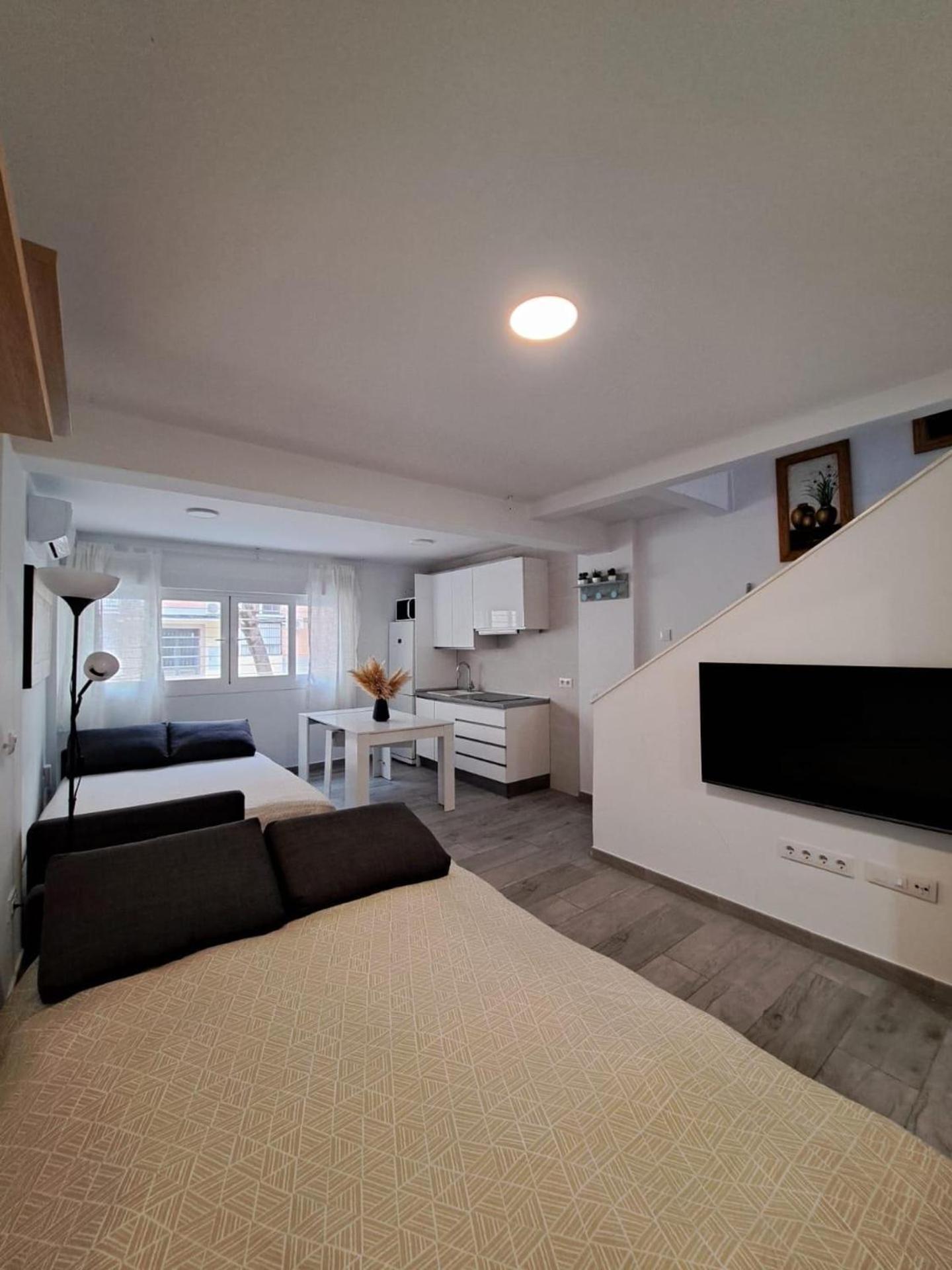 Cozy Apartment Up To 6 Persons 3 Min To Metro Мадрид Екстер'єр фото